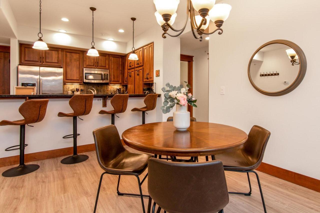 Modern Riverstone Condo With Grand Deck - Steps To Shops, Restaurants, Trails And River Coeur d'Alene Bagian luar foto